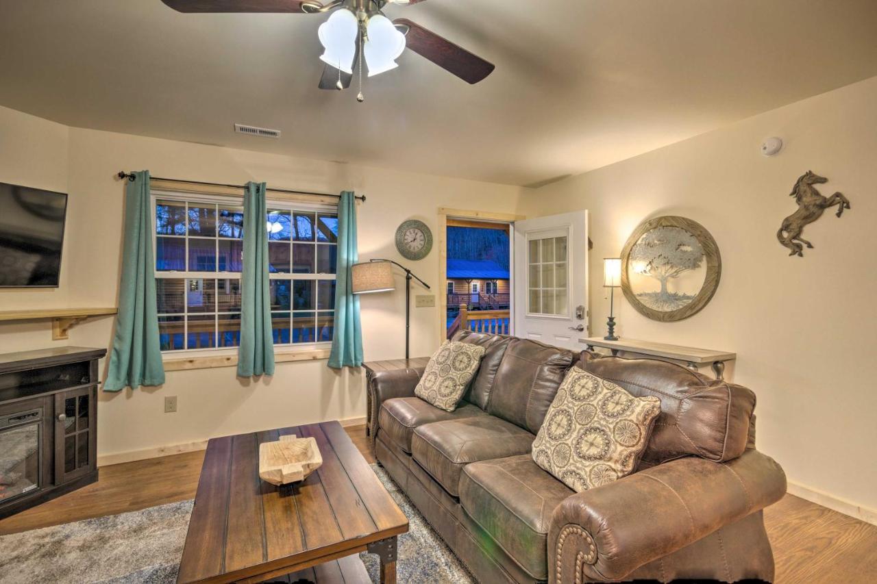 Cozy Bryson City Cabin On Tuck River With Fire Pit! Extérieur photo