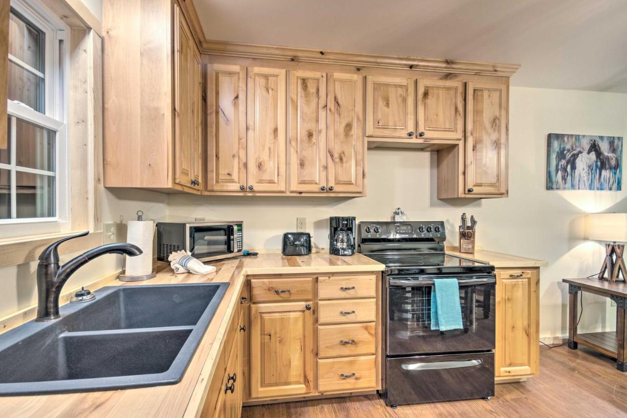 Cozy Bryson City Cabin On Tuck River With Fire Pit! Extérieur photo