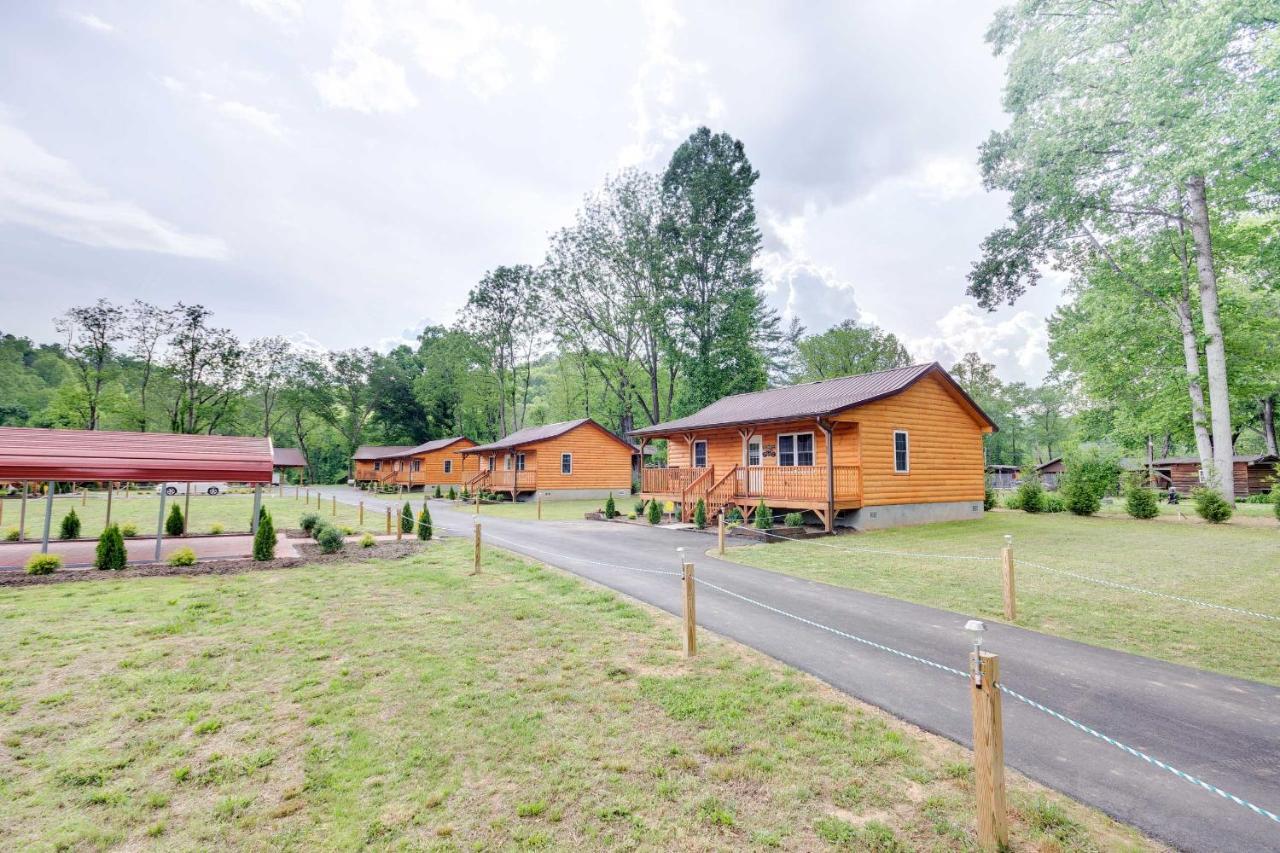 Cozy Bryson City Cabin On Tuck River With Fire Pit! Extérieur photo
