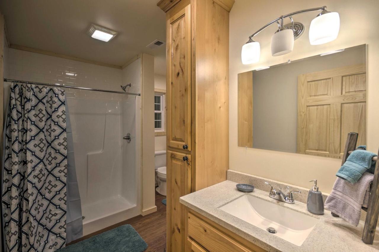 Cozy Bryson City Cabin On Tuck River With Fire Pit! Extérieur photo